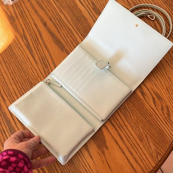 Kate Spade Rare Out of office VW Beetle Winni Crossbody Retail $489 LIKE NEW - Picture 15 of 16